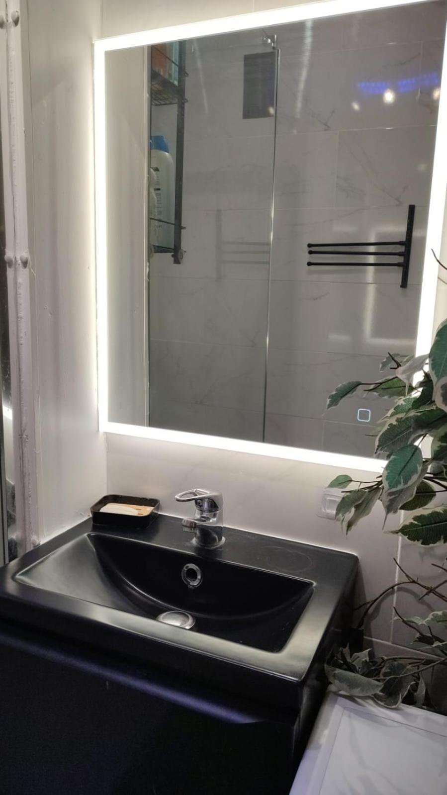 Tout Confort - Clim- Salle De Bain Commune Nimes Exterior photo
